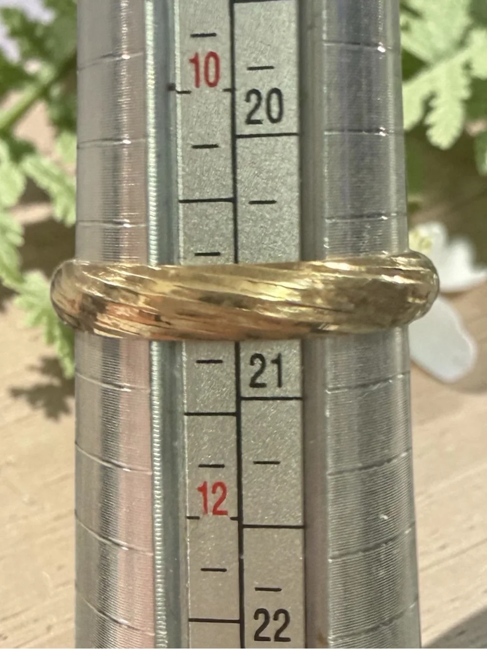 Solid 10K Gold Hammered Wedding Band Made in Peru Size 11 (Not SCRAP)